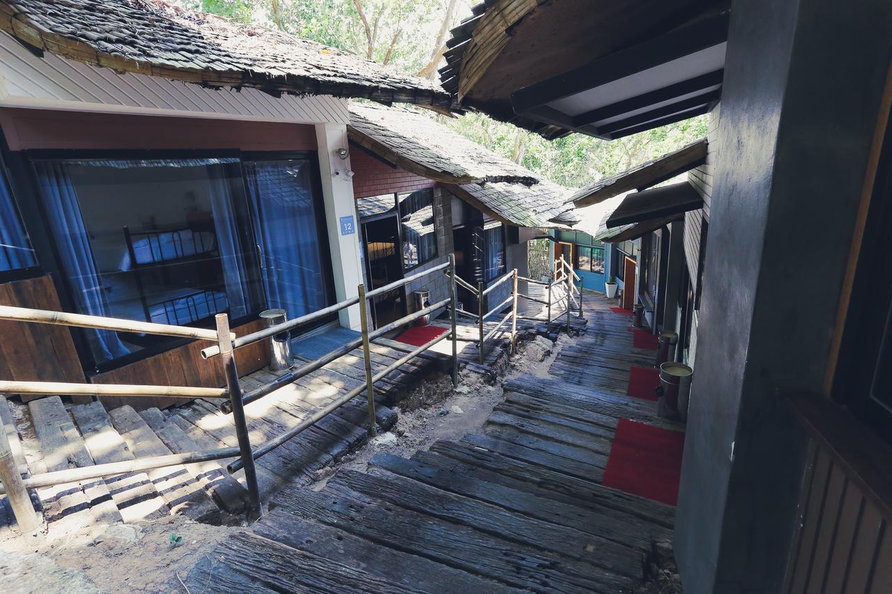Paradise Beach Backpackers Hostel Patong Exterior foto